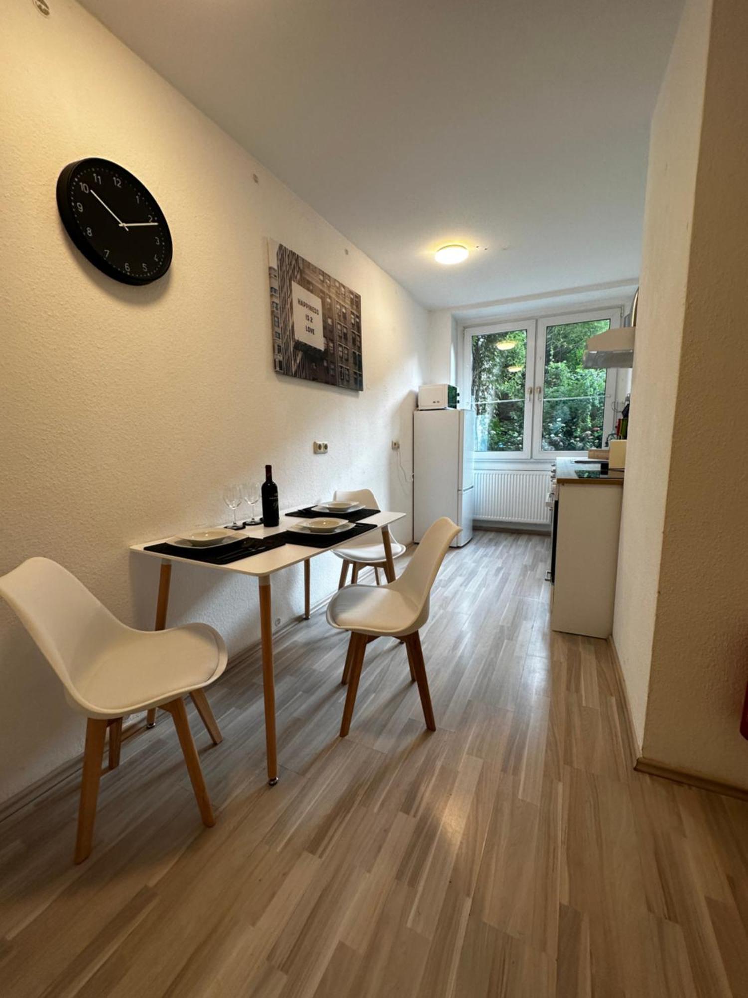 City Studios Mit Garten In Elberfeld- Zentral - Nespresso - Netflix Wuppertal Camera foto